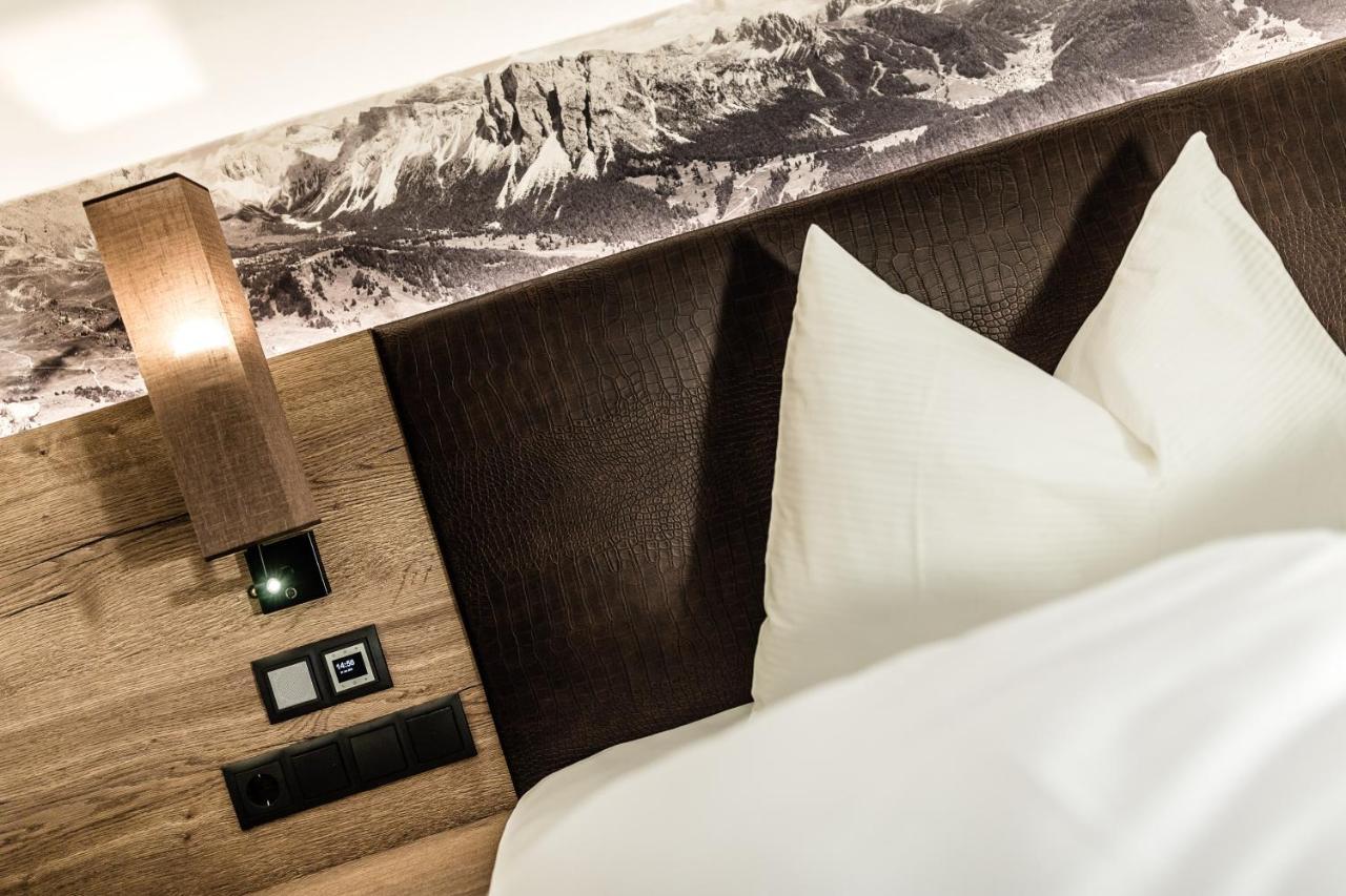 Apartments Villa Gardena - Gardenahotels Selva di Val Gardena Zewnętrze zdjęcie