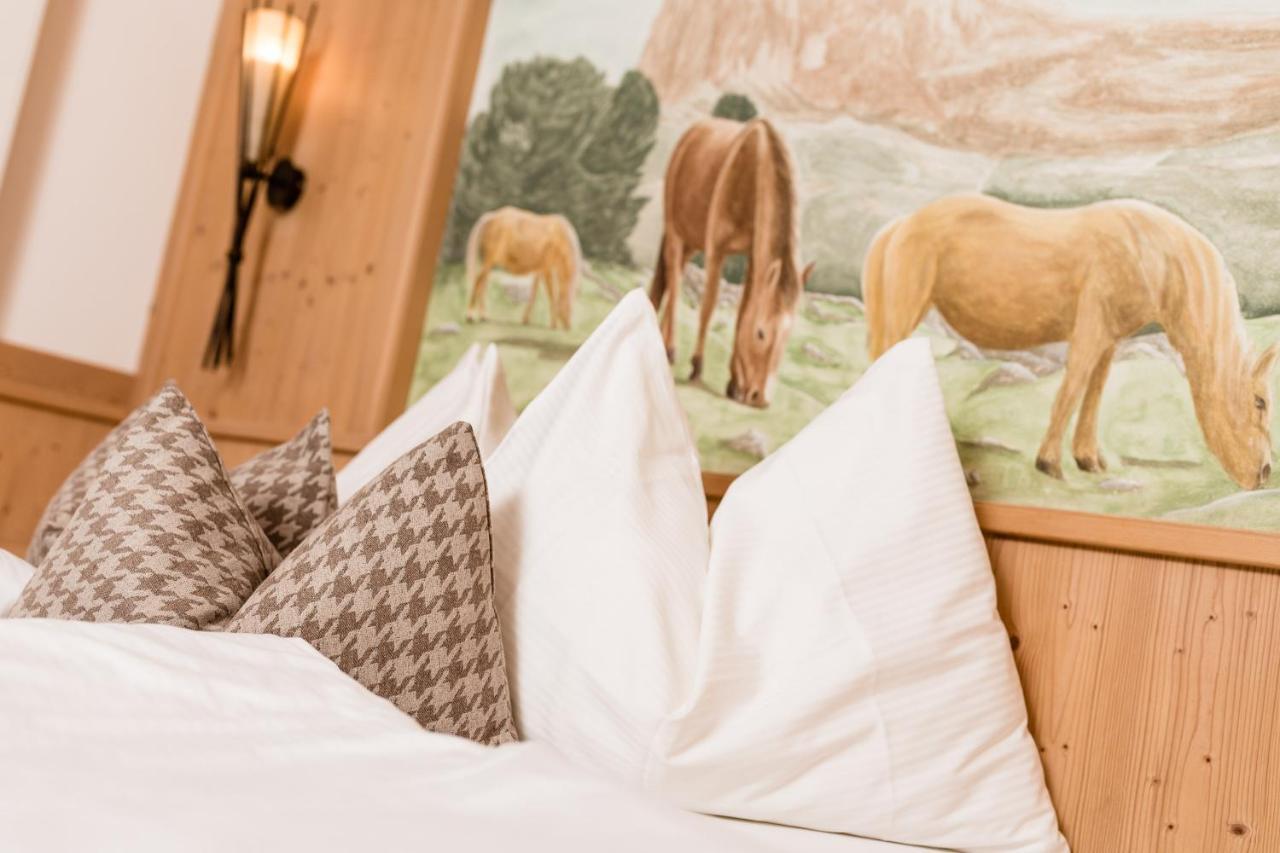Apartments Villa Gardena - Gardenahotels Selva di Val Gardena Zewnętrze zdjęcie